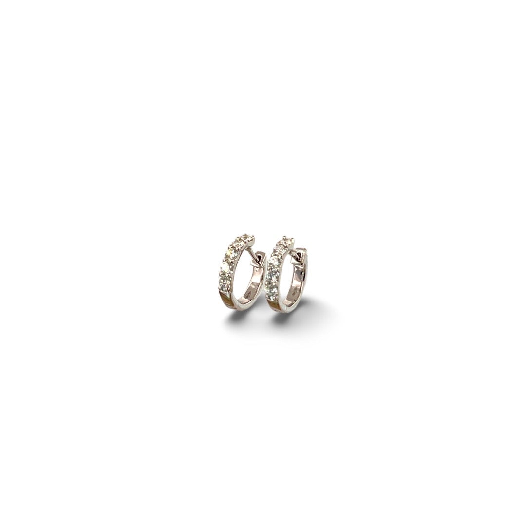 Örhängen 18k vitguld. Creoler med briljanter tot. 0,50ct Wsi