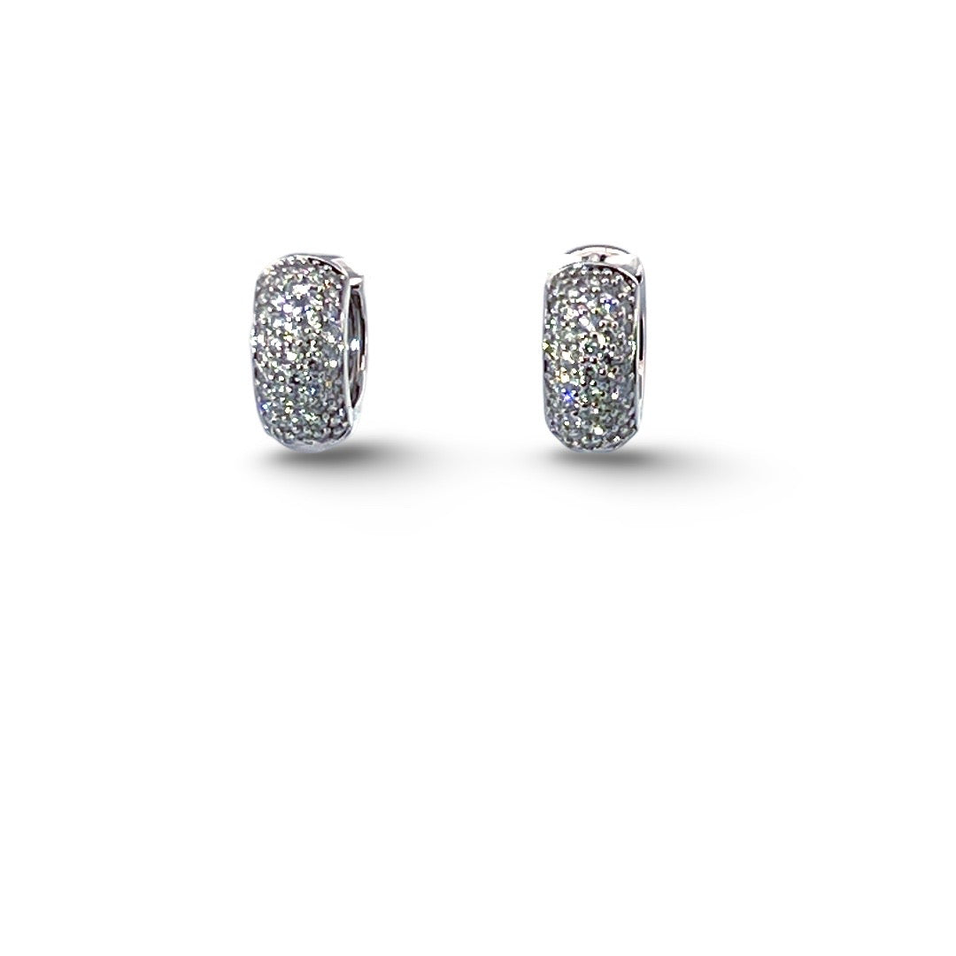 Earrings in white gold. 0.83ct WSI