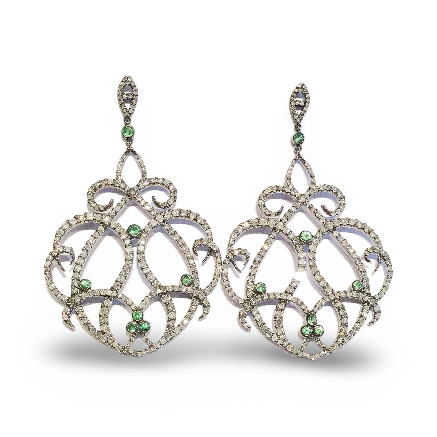 Örhängen i Victorian Style med Diamanter och Tsavoriter